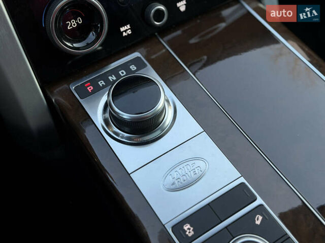 Черный Ленд Ровер Рендж Ровер, объемом двигателя 3 л и пробегом 75 тыс. км за 82000 $, фото 23 на Automoto.ua