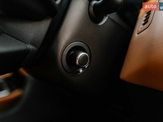 Чорний Ленд Ровер Рендж Ровер, об'ємом двигуна 3 л та пробігом 54 тис. км за 115000 $, фото 66 на Automoto.ua