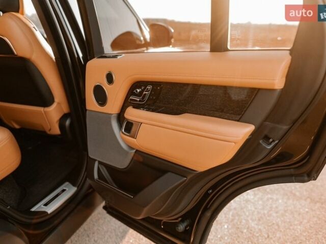 Чорний Ленд Ровер Рендж Ровер, об'ємом двигуна 3 л та пробігом 54 тис. км за 115000 $, фото 125 на Automoto.ua