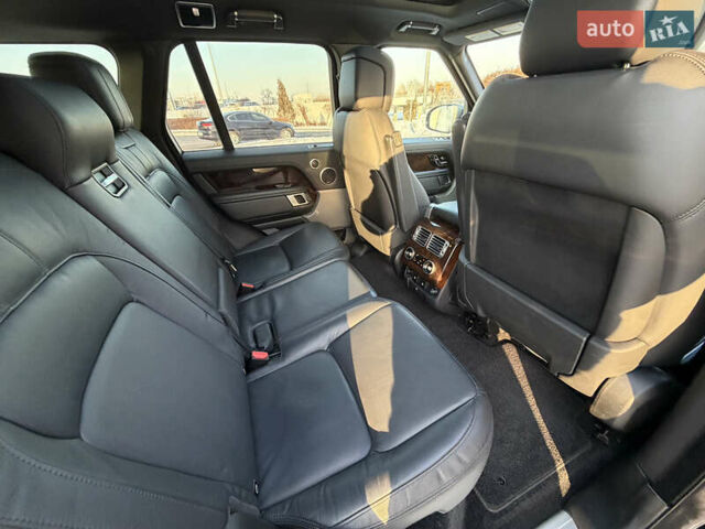 Черный Ленд Ровер Рендж Ровер, объемом двигателя 3 л и пробегом 75 тыс. км за 82000 $, фото 38 на Automoto.ua