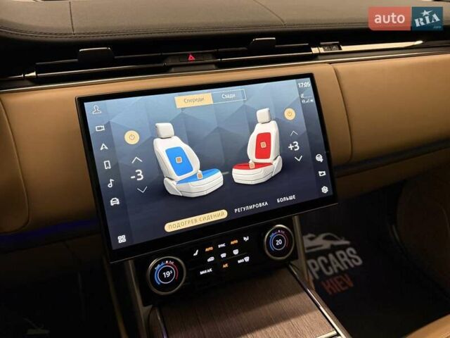 Ленд Ровер Рендж Ровер 2022 в Киеве на Automoto.ua Черный Ленд Ровер Рендж Ровер, объемом двигателя 3 л и пробегом 61 тыс. км за 148700 $, фото 59 на Automoto.ua