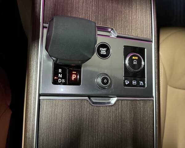 Черный Ленд Ровер Рендж Ровер, объемом двигателя 3 л и пробегом 45 тыс. км за 156500 $, фото 49 на Automoto.ua