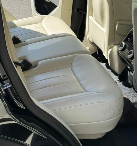 Чорний Ленд Ровер Рендж Ровер, об'ємом двигуна 3 л та пробігом 27 тис. км за 156500 $, фото 22 на Automoto.ua