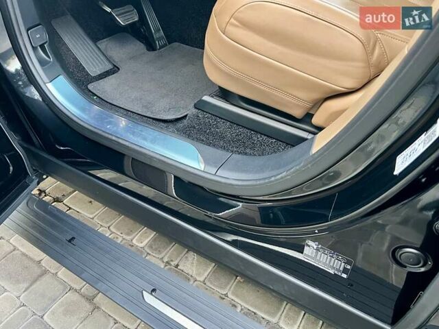 Ленд Ровер Рендж Ровер 2022 в Киеве на Automoto.ua Черный Ленд Ровер Рендж Ровер, объемом двигателя 3 л и пробегом 52 тыс. км за 153900 $, фото 23 на Automoto.ua