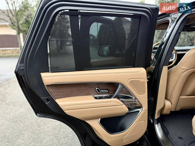 Чорний Ленд Ровер Рендж Ровер, об'ємом двигуна 3 л та пробігом 72 тис. км за 157000 $, фото 32 на Automoto.ua