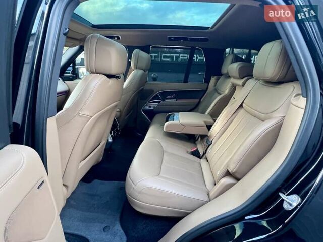 Ленд Ровер Рендж Ровер 2022 в Киеве на Automoto.ua Черный Ленд Ровер Рендж Ровер, объемом двигателя 3 л и пробегом 52 тыс. км за 153900 $, фото 37 на Automoto.ua