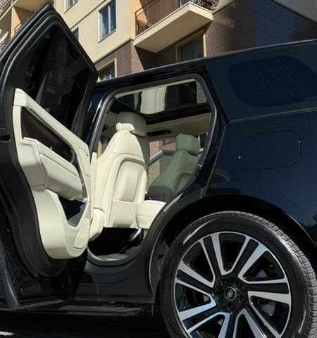 Чорний Ленд Ровер Рендж Ровер, об'ємом двигуна 3 л та пробігом 27 тис. км за 156500 $, фото 19 на Automoto.ua