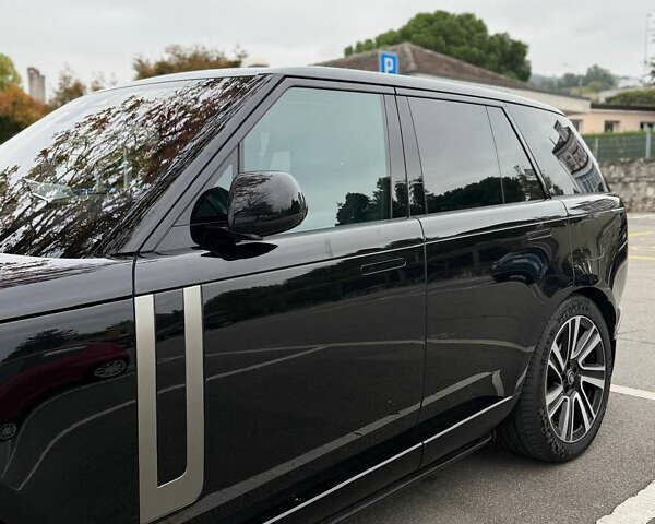 Ленд Ровер Рендж Ровер 2022 в Одессе на Automoto.ua Черный Ленд Ровер Рендж Ровер, объемом двигателя 3 л и пробегом 60 тыс. км за 135000 $, фото 10 на Automoto.ua