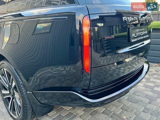 Ленд Ровер Рендж Ровер 2022 в Киеве на Automoto.ua Черный Ленд Ровер Рендж Ровер, объемом двигателя 3 л и пробегом 52 тыс. км за 153900 $, фото 40 на Automoto.ua