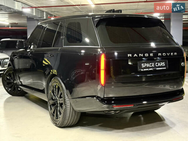 Ленд Ровер Рендж Ровер 2022 в Киеве на Automoto.ua Черный Ленд Ровер Рендж Ровер, объемом двигателя 4.4 л и пробегом 36 тыс. км за 169900 $, фото 11 на Automoto.ua