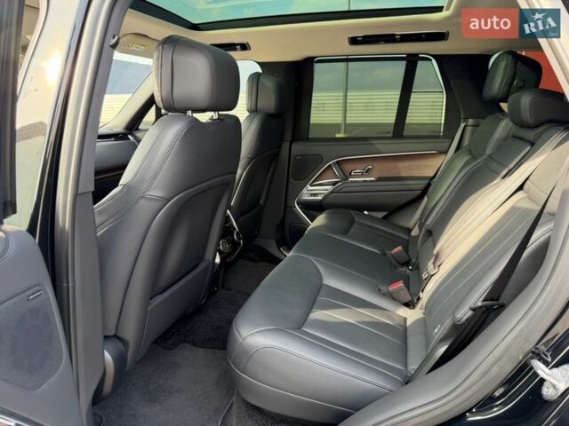 Чорний Ленд Ровер Рендж Ровер, об'ємом двигуна 3 л та пробігом 38 тис. км за 148000 $, фото 12 на Automoto.ua