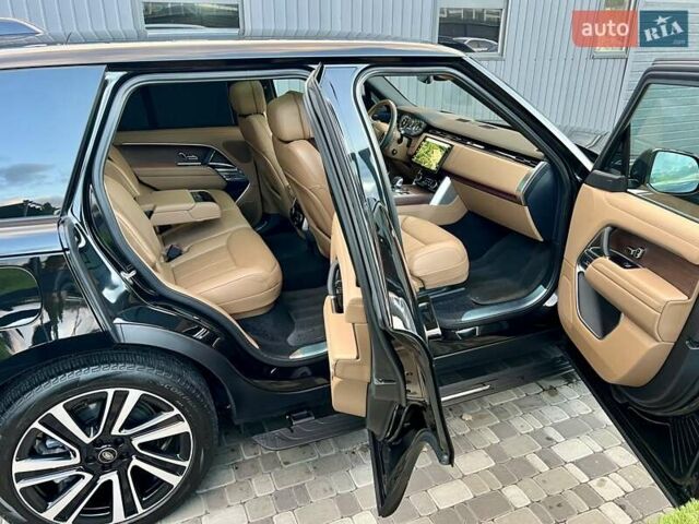 Ленд Ровер Рендж Ровер 2022 в Киеве на Automoto.ua Черный Ленд Ровер Рендж Ровер, объемом двигателя 3 л и пробегом 52 тыс. км за 153900 $, фото 105 на Automoto.ua
