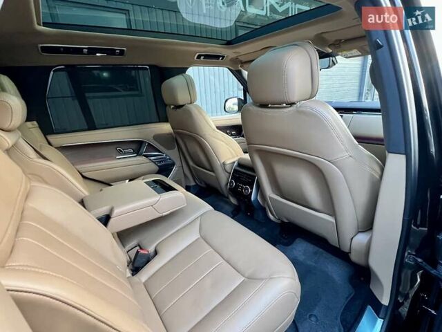 Ленд Ровер Рендж Ровер 2022 в Киеве на Automoto.ua Черный Ленд Ровер Рендж Ровер, объемом двигателя 3 л и пробегом 52 тыс. км за 153900 $, фото 58 на Automoto.ua