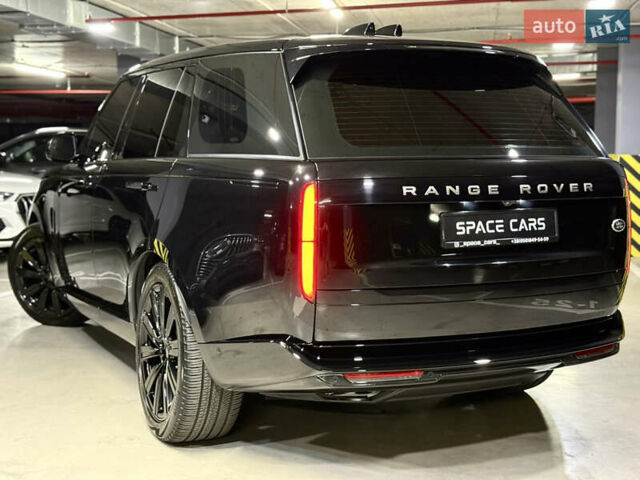 Ленд Ровер Рендж Ровер 2022 в Киеве на Automoto.ua Черный Ленд Ровер Рендж Ровер, объемом двигателя 4.4 л и пробегом 36 тыс. км за 169900 $, фото 12 на Automoto.ua