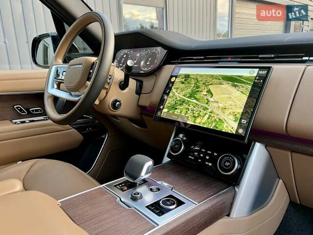 Ленд Ровер Рендж Ровер 2022 в Киеве на Automoto.ua Черный Ленд Ровер Рендж Ровер, объемом двигателя 3 л и пробегом 52 тыс. км за 153900 $, фото 64 на Automoto.ua