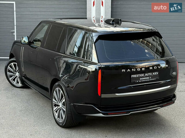 Ленд Ровер Рендж Ровер 2022 в Киеве на Automoto.ua Черный Ленд Ровер Рендж Ровер, объемом двигателя 3 л и пробегом 49 тыс. км за 150000 $, фото 29 на Automoto.ua