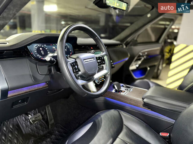 Ленд Ровер Рендж Ровер 2022 в Киеве на Automoto.ua Черный Ленд Ровер Рендж Ровер, объемом двигателя 4.4 л и пробегом 36 тыс. км за 169900 $, фото 19 на Automoto.ua