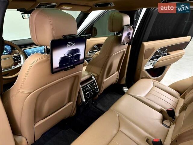 Черный Ленд Ровер Рендж Ровер, объемом двигателя 3 л и пробегом 59 тыс. км за 153500 $, фото 50 на Automoto.ua