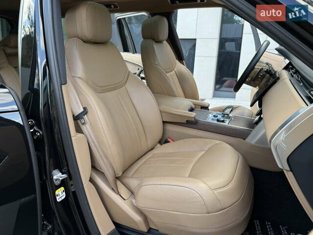 Черный Ленд Ровер Рендж Ровер, объемом двигателя 3 л и пробегом 49 тыс. км за 158000 $, фото 44 на Automoto.ua