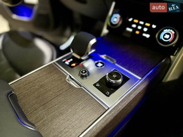 Черный Ленд Ровер Рендж Ровер, объемом двигателя 4.4 л и пробегом 37 тыс. км за 164000 $, фото 49 на Automoto.ua