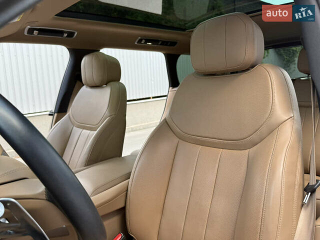 Черный Ленд Ровер Рендж Ровер, объемом двигателя 3 л и пробегом 49 тыс. км за 158000 $, фото 42 на Automoto.ua