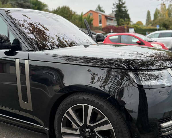Ленд Ровер Рендж Ровер 2022 в Одессе на Automoto.ua Черный Ленд Ровер Рендж Ровер, объемом двигателя 3 л и пробегом 60 тыс. км за 135000 $, фото 1 на Automoto.ua