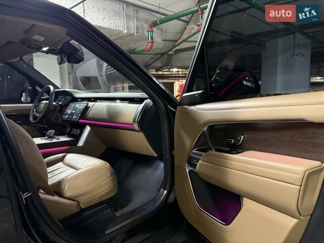 Черный Ленд Ровер Рендж Ровер, объемом двигателя 3 л и пробегом 45 тыс. км за 156500 $, фото 60 на Automoto.ua