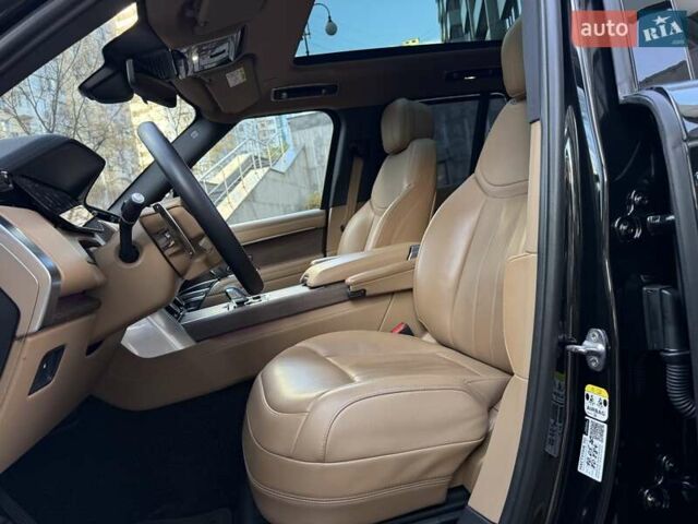 Черный Ленд Ровер Рендж Ровер, объемом двигателя 3 л и пробегом 64 тыс. км за 139000 $, фото 16 на Automoto.ua