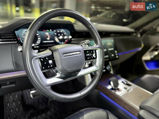Ленд Ровер Рендж Ровер 2022 в Киеве на Automoto.ua Черный Ленд Ровер Рендж Ровер, объемом двигателя 4.4 л и пробегом 36 тыс. км за 169900 $, фото 21 на Automoto.ua