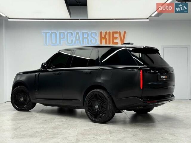 Ленд Ровер Рендж Ровер 2022 в Киеве на Automoto.ua Черный Ленд Ровер Рендж Ровер, объемом двигателя 3 л и пробегом 61 тыс. км за 148700 $, фото 12 на Automoto.ua