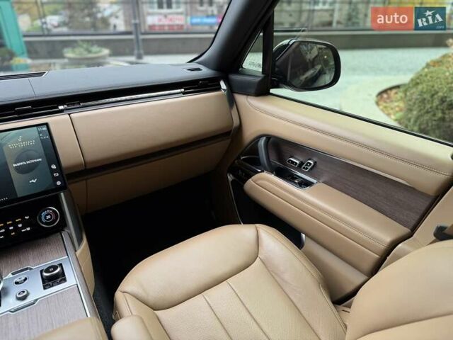 Ленд Ровер Рендж Ровер 2022 в Киеве на Automoto.ua Черный Ленд Ровер Рендж Ровер, объемом двигателя 3 л и пробегом 38 тыс. км за 149900 $, фото 8 на Automoto.ua