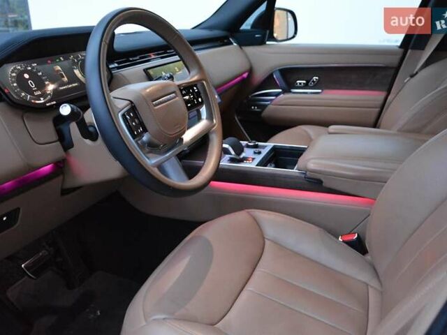 Черный Ленд Ровер Рендж Ровер, объемом двигателя 3 л и пробегом 53 тыс. км за 156000 $, фото 4 на Automoto.ua