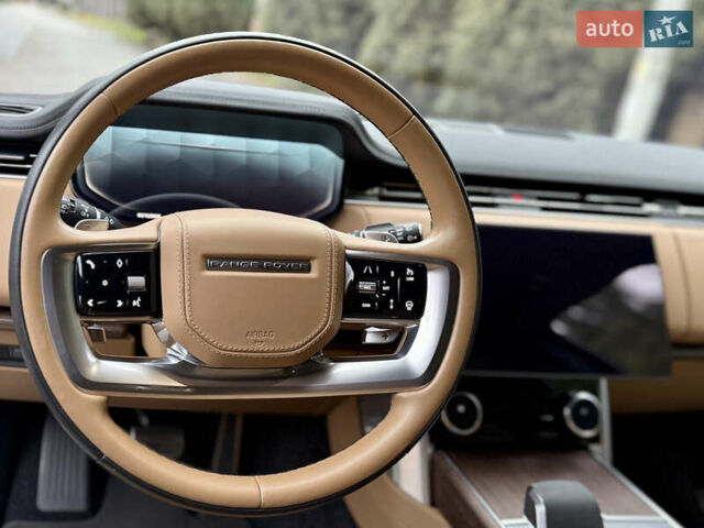 Чорний Ленд Ровер Рендж Ровер, об'ємом двигуна 3 л та пробігом 72 тис. км за 157000 $, фото 31 на Automoto.ua
