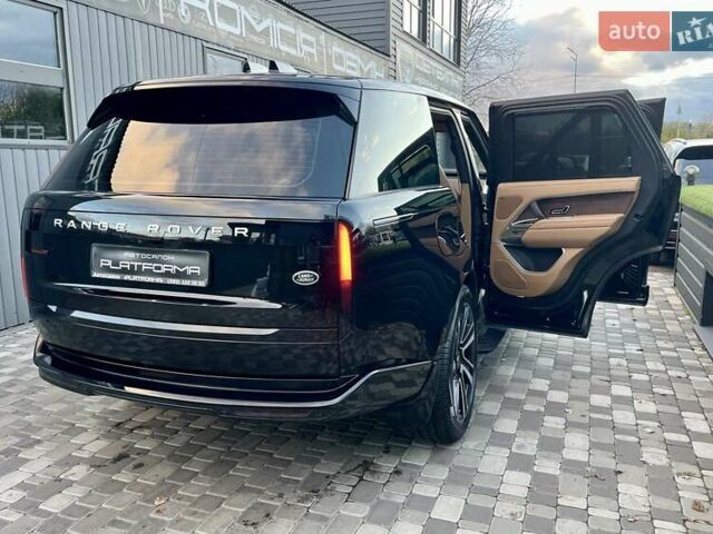 Ленд Ровер Рендж Ровер 2022 в Киеве на Automoto.ua Черный Ленд Ровер Рендж Ровер, объемом двигателя 3 л и пробегом 52 тыс. км за 153900 $, фото 110 на Automoto.ua
