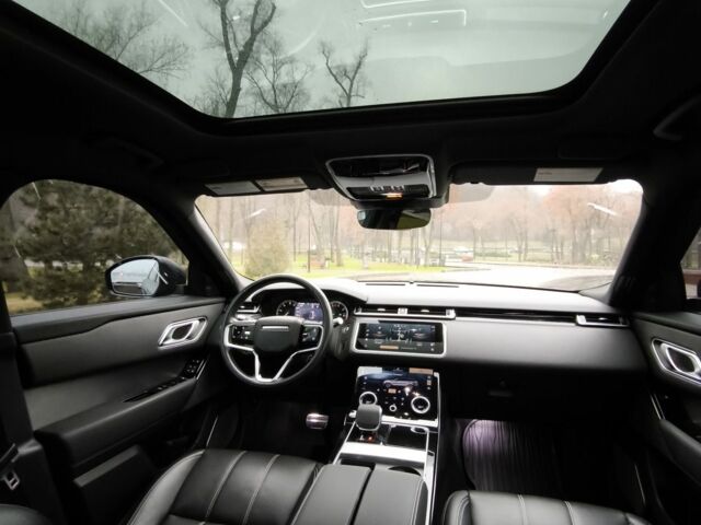 Черный Ленд Ровер Рендж Ровер, объемом двигателя 2 л и пробегом 95 тыс. км за 62999 $, фото 6 на Automoto.ua