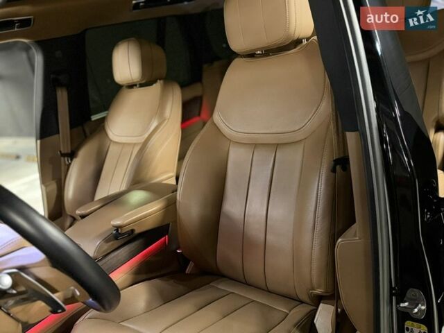 Черный Ленд Ровер Рендж Ровер, объемом двигателя 3 л и пробегом 45 тыс. км за 149500 $, фото 46 на Automoto.ua