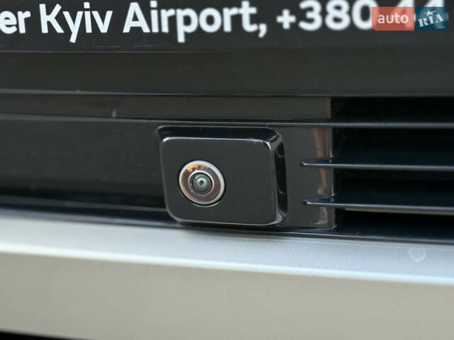 Черный Ленд Ровер Рендж Ровер, объемом двигателя 3 л и пробегом 49 тыс. км за 150000 $, фото 35 на Automoto.ua