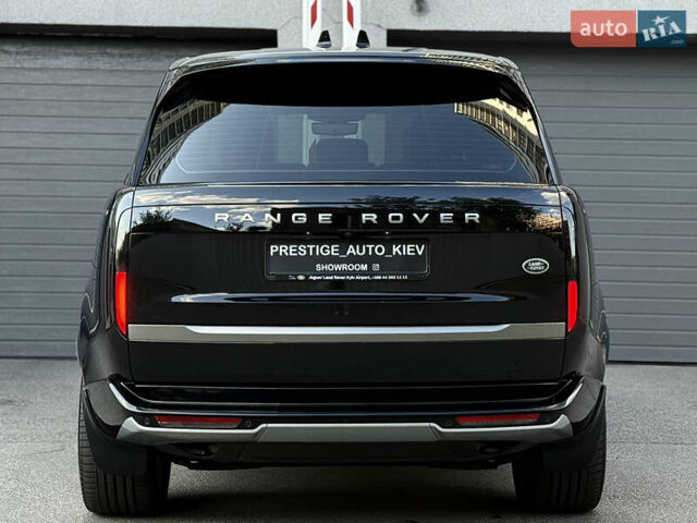 Ленд Ровер Рендж Ровер 2022 в Киеве на Automoto.ua Черный Ленд Ровер Рендж Ровер, объемом двигателя 3 л и пробегом 49 тыс. км за 150000 $, фото 17 на Automoto.ua