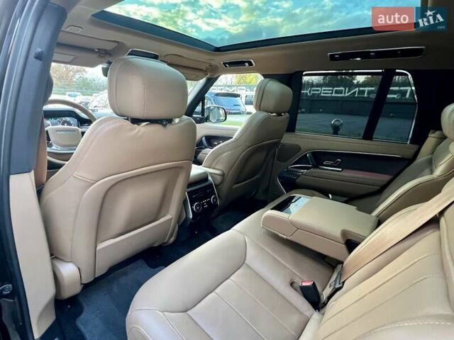 Ленд Ровер Рендж Ровер 2022 в Киеве на Automoto.ua Черный Ленд Ровер Рендж Ровер, объемом двигателя 3 л и пробегом 52 тыс. км за 153900 $, фото 39 на Automoto.ua