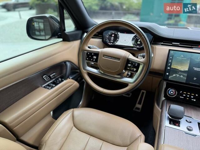 Ленд Ровер Рендж Ровер 2022 в Киеве на Automoto.ua Черный Ленд Ровер Рендж Ровер, объемом двигателя 3 л и пробегом 38 тыс. км за 149900 $, фото 7 на Automoto.ua