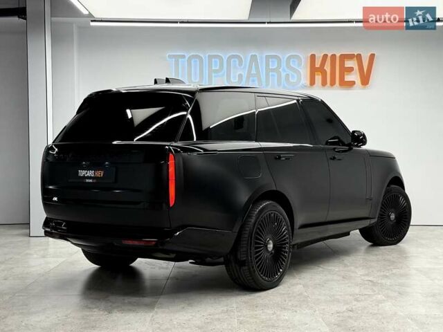 Ленд Ровер Рендж Ровер 2022 в Киеве на Automoto.ua Черный Ленд Ровер Рендж Ровер, объемом двигателя 3 л и пробегом 61 тыс. км за 148700 $, фото 8 на Automoto.ua