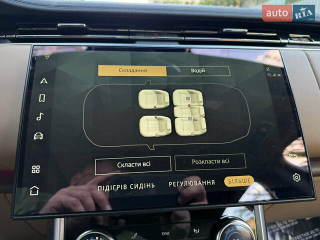Черный Ленд Ровер Рендж Ровер, объемом двигателя 3 л и пробегом 45 тыс. км за 153000 $, фото 85 на Automoto.ua