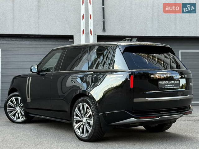 Ленд Ровер Рендж Ровер 2022 в Киеве на Automoto.ua Черный Ленд Ровер Рендж Ровер, объемом двигателя 3 л и пробегом 49 тыс. км за 150000 $, фото 30 на Automoto.ua