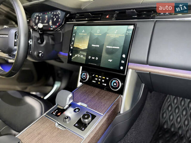Ленд Ровер Рендж Ровер 2022 в Киеве на Automoto.ua Черный Ленд Ровер Рендж Ровер, объемом двигателя 4.4 л и пробегом 36 тыс. км за 169900 $, фото 46 на Automoto.ua