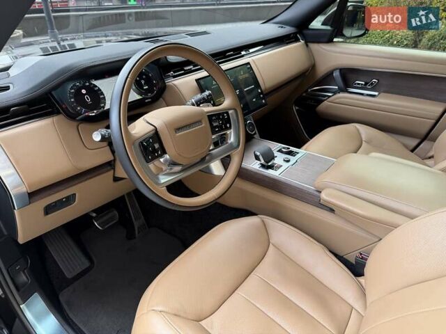 Ленд Ровер Рендж Ровер 2022 в Киеве на Automoto.ua Черный Ленд Ровер Рендж Ровер, объемом двигателя 3 л и пробегом 38 тыс. км за 149900 $, фото 10 на Automoto.ua