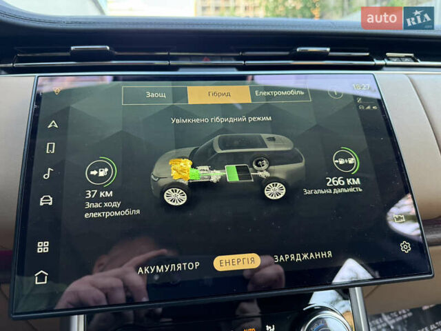 Черный Ленд Ровер Рендж Ровер, объемом двигателя 3 л и пробегом 49 тыс. км за 150000 $, фото 89 на Automoto.ua