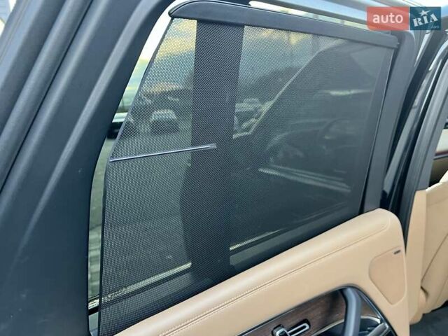 Ленд Ровер Рендж Ровер 2022 в Киеве на Automoto.ua Черный Ленд Ровер Рендж Ровер, объемом двигателя 3 л и пробегом 52 тыс. км за 153900 $, фото 31 на Automoto.ua