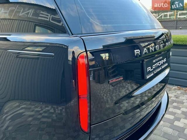 Ленд Ровер Рендж Ровер 2022 в Киеве на Automoto.ua Черный Ленд Ровер Рендж Ровер, объемом двигателя 3 л и пробегом 52 тыс. км за 153900 $, фото 41 на Automoto.ua