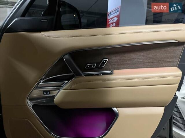 Черный Ленд Ровер Рендж Ровер, объемом двигателя 3 л и пробегом 45 тыс. км за 156500 $, фото 61 на Automoto.ua