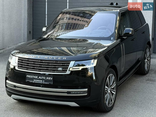 Ленд Ровер Рендж Ровер 2022 в Киеве на Automoto.ua Черный Ленд Ровер Рендж Ровер, объемом двигателя 3 л и пробегом 49 тыс. км за 150000 $, фото 7 на Automoto.ua